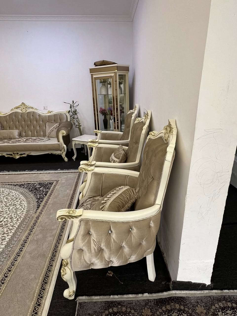 تاقم قەنەفە  مەلیکی بی عەیب. لە هەولیر
 ١٠ نەفەری


**إذا كنت صاحب هذا الإعلان وتريد حذفه لأي سبب، رجاءا أرسل رسالة إلى الدعم الفني**