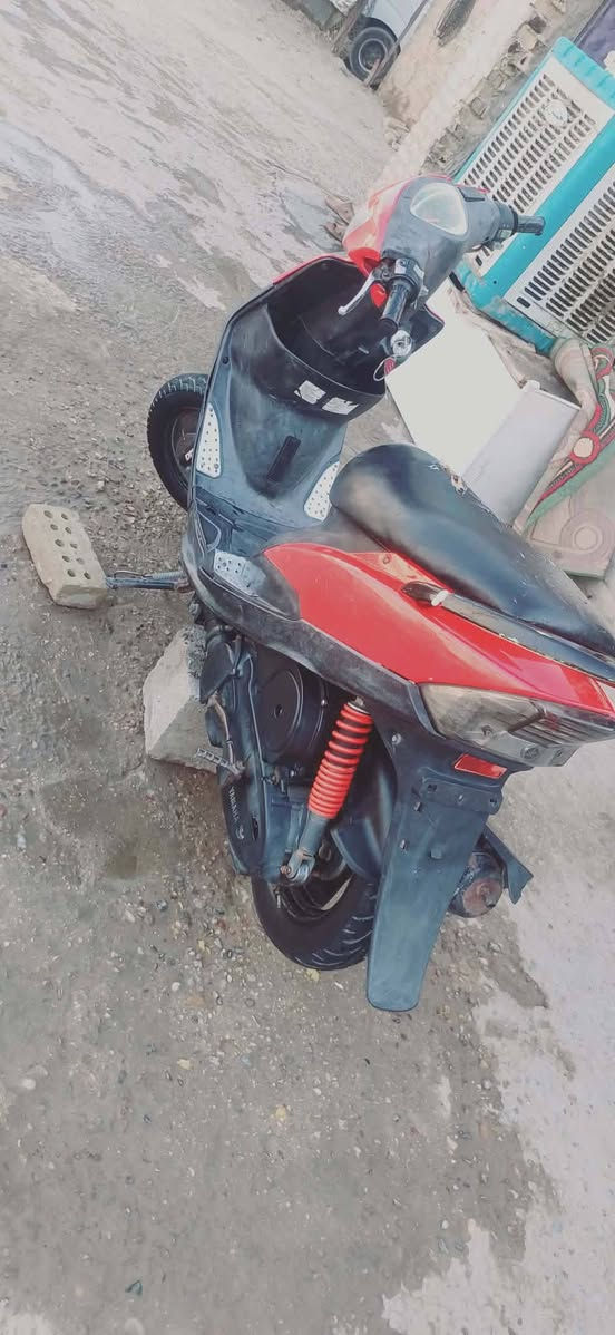 سلام عليكم دراجه ماكس عدله
550 المكان  بغداد الزعفرانيه سلف هندر شغال للتواصل ***********
