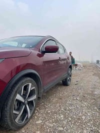 نيسان روك قشقاي 5 كاميرا 📷  سيارة فول مواصفان ماعدا فتحة سيارة بدون ار...