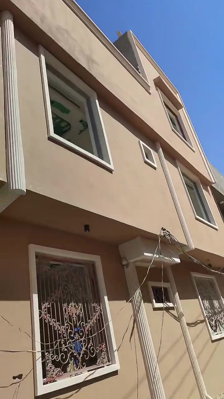 لبخ درجه اوله جص اسمنت سمنت سقل سمنت خشن بورك صبغ شغل يعجبك يرضه الله ويرضه الناس  للستفسار الانتصال عل رقم ***********
