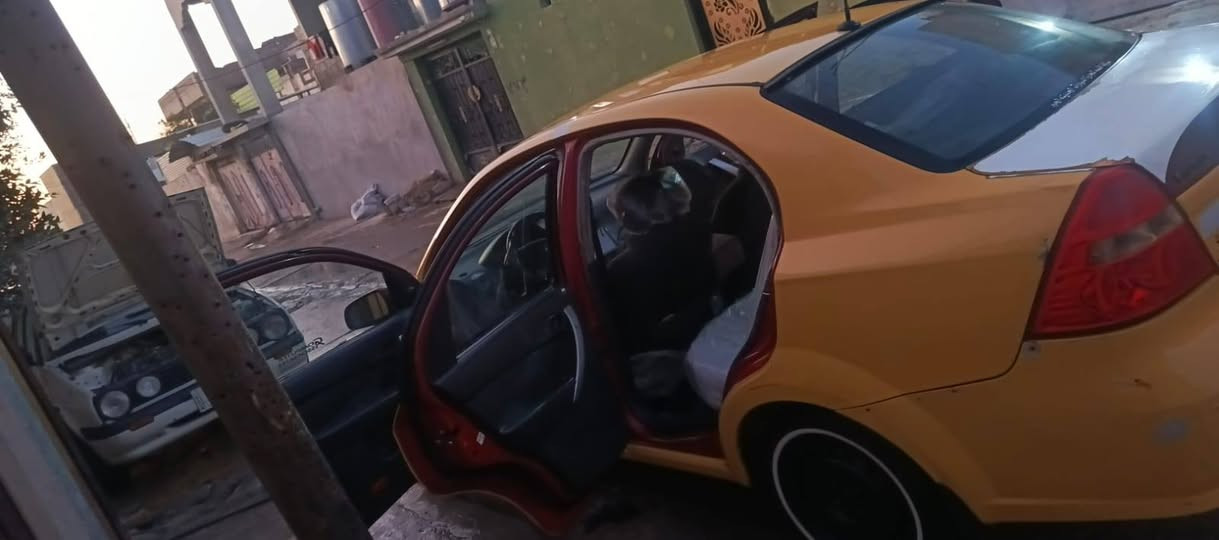 افيو موديل 2007 خليجي توماتيك رقم بغداد الماني سنويه 26 هيئة غرامات صفر محرك وكير شرط شرعي بلموصل شرط الوكاله والتحويل كوبون بيها شاشه قفل مركزي دمام صوت سياره جاهزه بيها مكانات معجون بدون دواخل السعر 52 وبيها مجال الاتصال علرقم ***********
