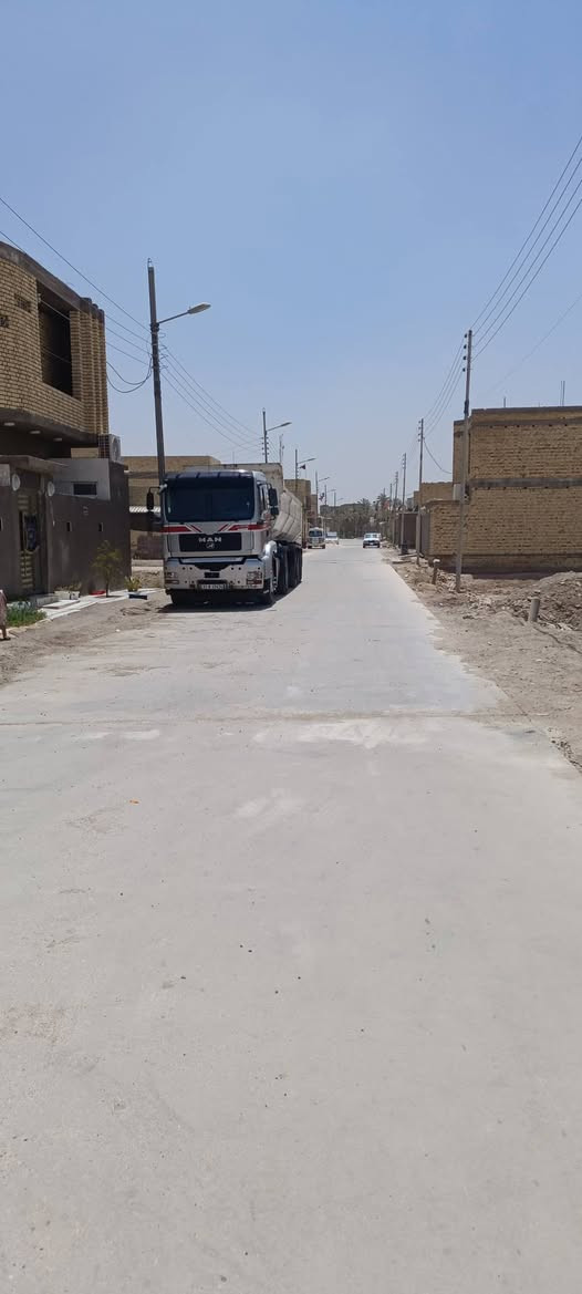 يا الله سلام عليكم بيت للبيع كاع أل نثر شارع صبابة مجاور حي مهندسين مساحة بيت 250 متر طابقين يحتوي بيت ع 6 غرف إضافة إلى درج خارجي وداخلي للستفسار اتصل ع هذا رقم ***********
