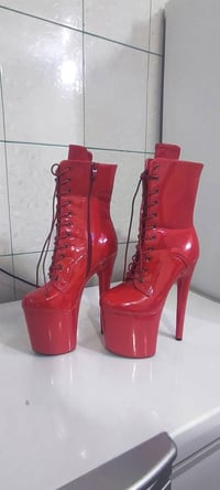 07769630541 احمر قیاس 40ال41سعر 10 ابیض قیاس 41سعر8 07769630541