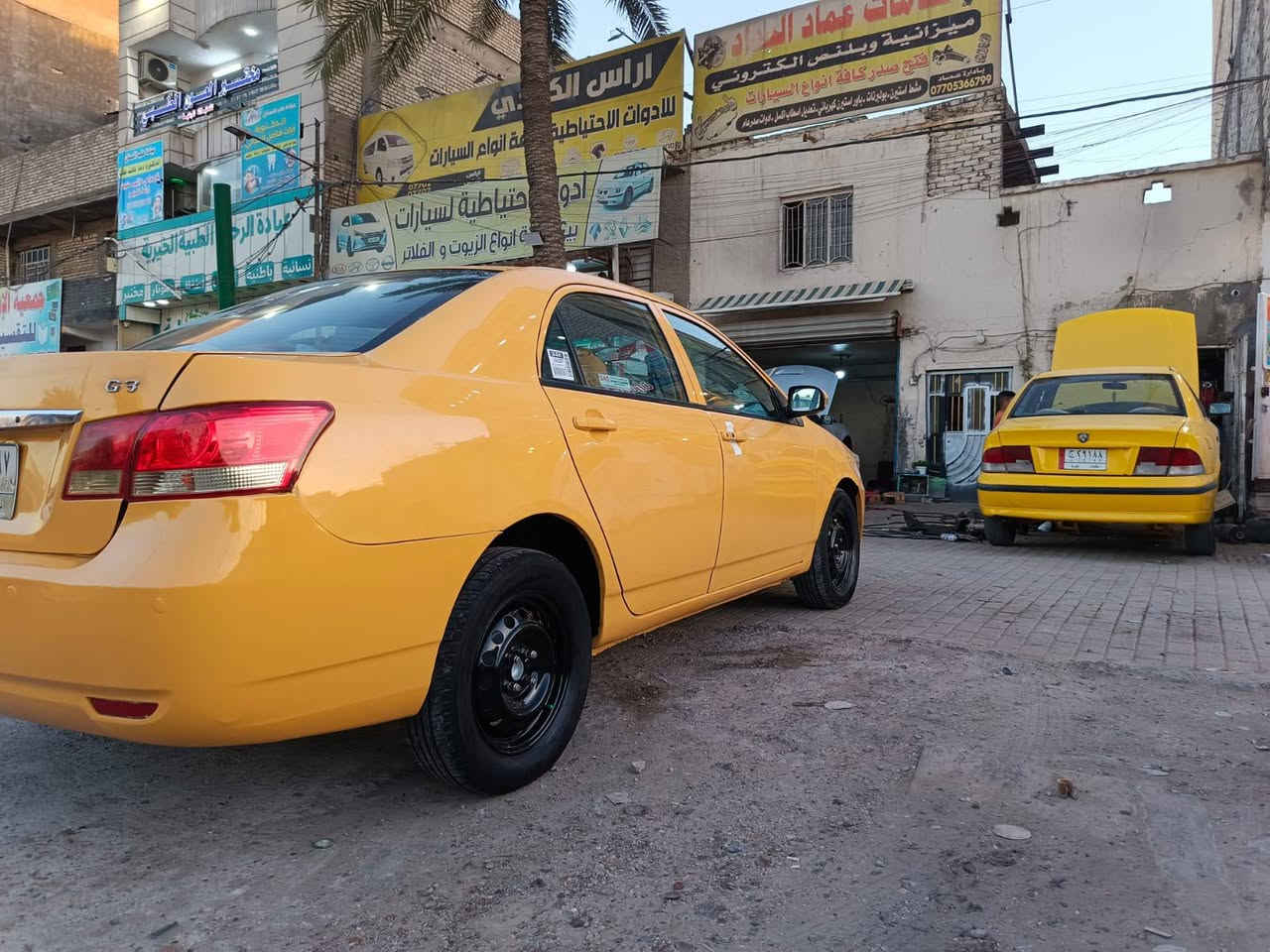 سلام عليكم ورحمة الله وبركاته اخوان بيوادي
نوع جي 3 كير عادي المرغوب كير ومحرك هوندا حاوية شادهن من علي الصيني طالبية 

سيارة موديل 2013 تشغيل بصمة 

سيارة كهربائيات فول تبريد ثلج تدفئة شغالة غرفتهة جديدة دوشمة سلايد روف شغال تحكم ستيرن شاشة وكامرة سيارة فول مواصفات 

صدر امامي اخلفي جديد تخم تاير جديد صبغ ويل حراري سيارة بلعافية ع ياخذهة هيئة وغرامات مصفرة رقم بغداد انكليزي مشروع وطني العنوان بغداد العبيدي الرئاسة 

السعر 54 وبيها مجال انشالله وبلعافية ع ياخذة سيارة جاهزة الرقم ***********
