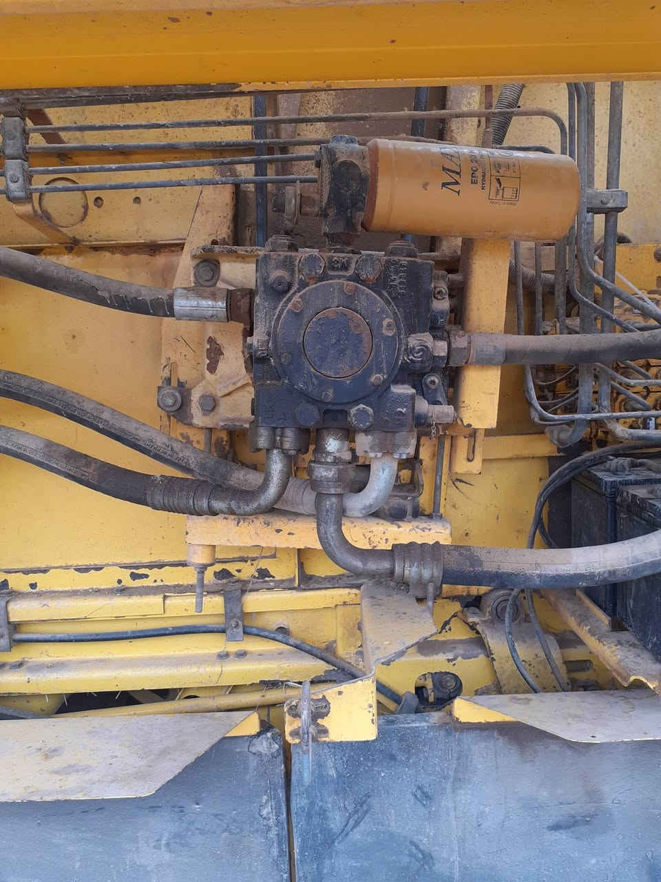 حاصده نيوهولند.. هايدرو٢٠٠٢.. طخم تاير جديد. رقم اربيل.. مكفوله كفاله عامه... يرهم مراوس اربعه بلم هايدرو... اتصل وتدلل
***********
