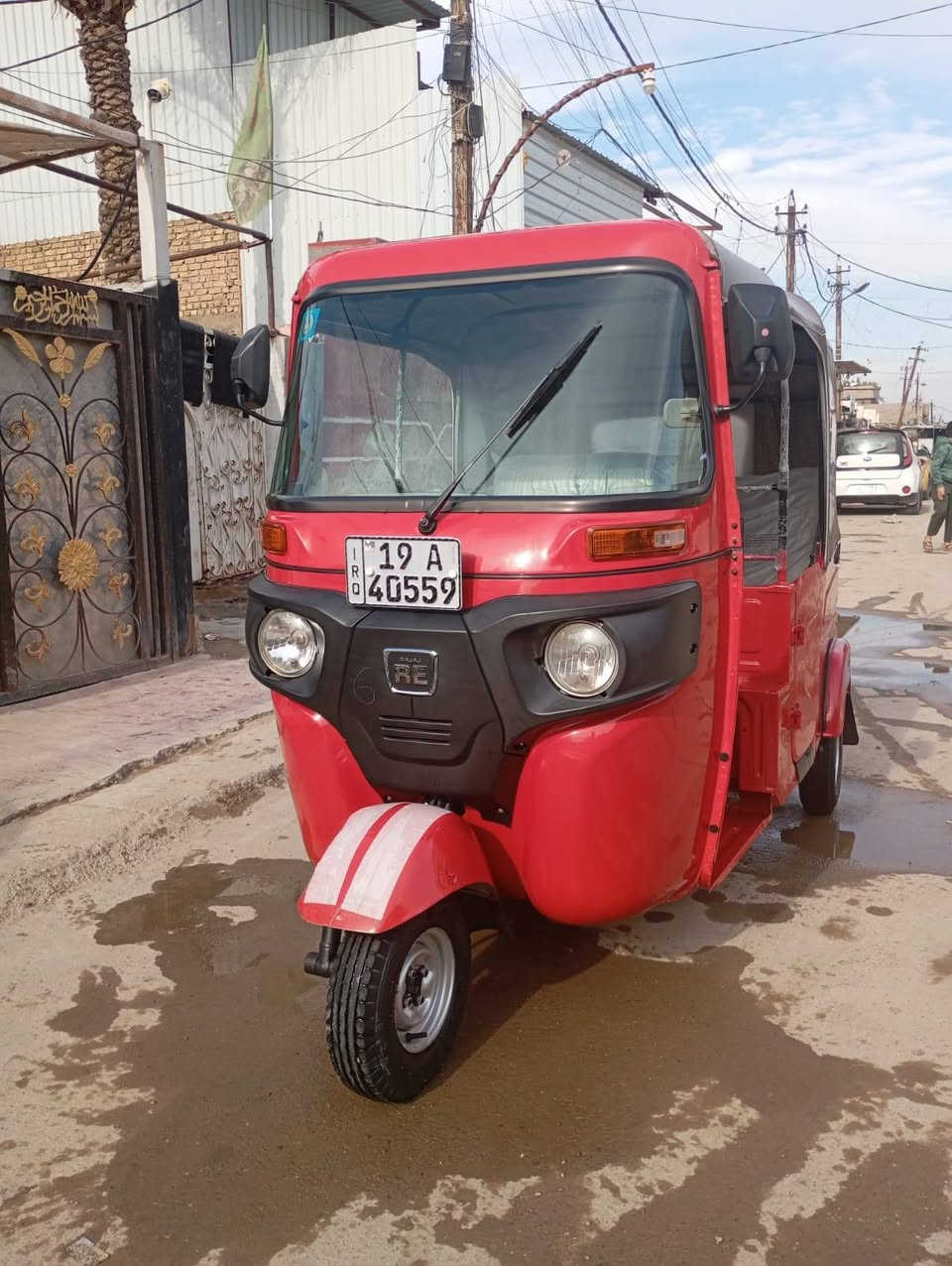 السلام عليكم شباب تكتك للبيع موديل 2022شهر 12مضلع كفاله عامه العنوان بغداد العبيدي  رقم الهاتف ***********
