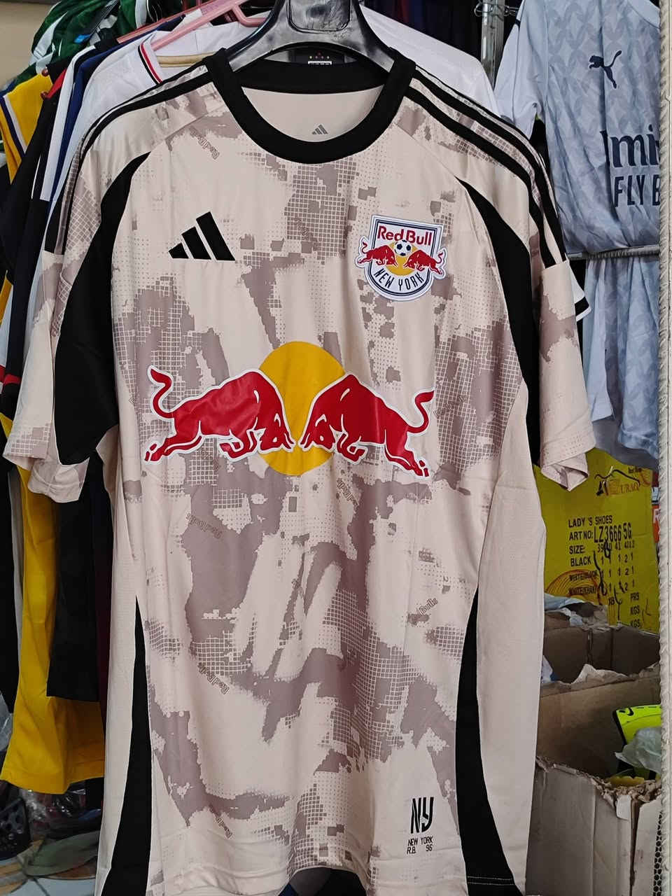 اقرا المنشور زين بعدين تفرج ع الصور 

وصلنه دريس رياضي تيشرت 
خام hdl أعلى فأه بالقماش. 
طبعاً قماش يكون حرير نام ثخين 
وموديل فلتر حجري مثقب مانع تعرق.
حت أحجام خاصه متوفر 

كله نوادر . 
مثل نيوكاسل. فيورنتينا. جنوب افريقيا 
البفانا بفانا وأندية الدوري البرازيلي 
وبعد اكو موديلات مامعروضه 

اذا مو اصلي مرجوع والسعر 
اذا مو بلاش مو قبول 🔥 💪 

تابع الصفحه ليصلك كل جديد 
تابع الستوري وشوف اليعجبك


**إذا كنت صاحب هذا الإعلان وتريد حذفه لأي سبب، رجاءا أرسل رسالة إلى الدعم الفني**