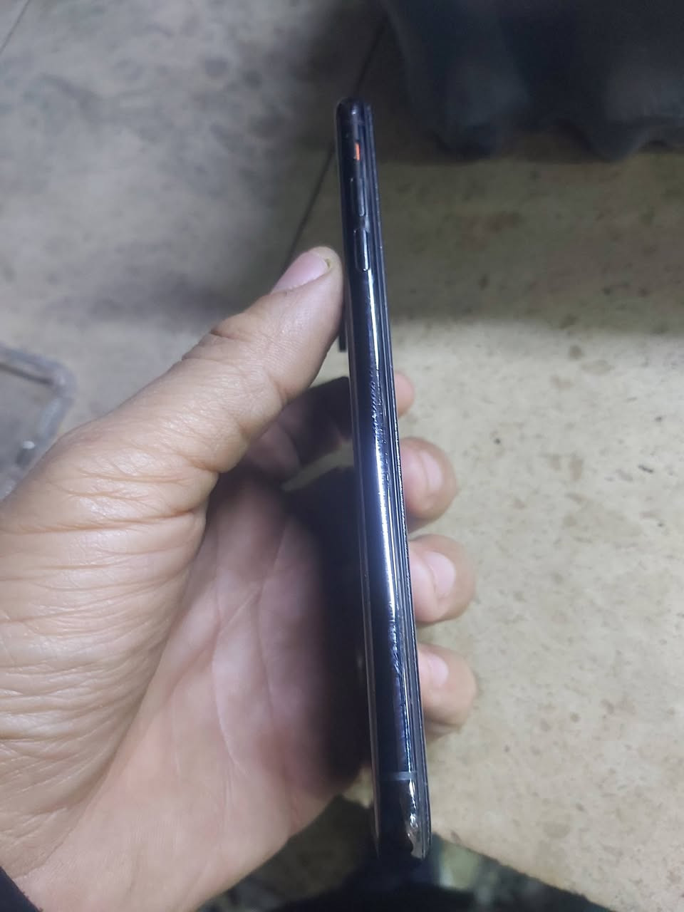 ايفون Xmax 256 وتر بروووف
بطاريه ٧٨ شحن كلش زين استخدام يوم كامل 
الجهاز وتر بروف غير داخل تصليح ب١٩٠الف مكان بغداد الاعظميه ***********
