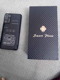 ذاكرة ٥١٢ • موبايل • للبيع