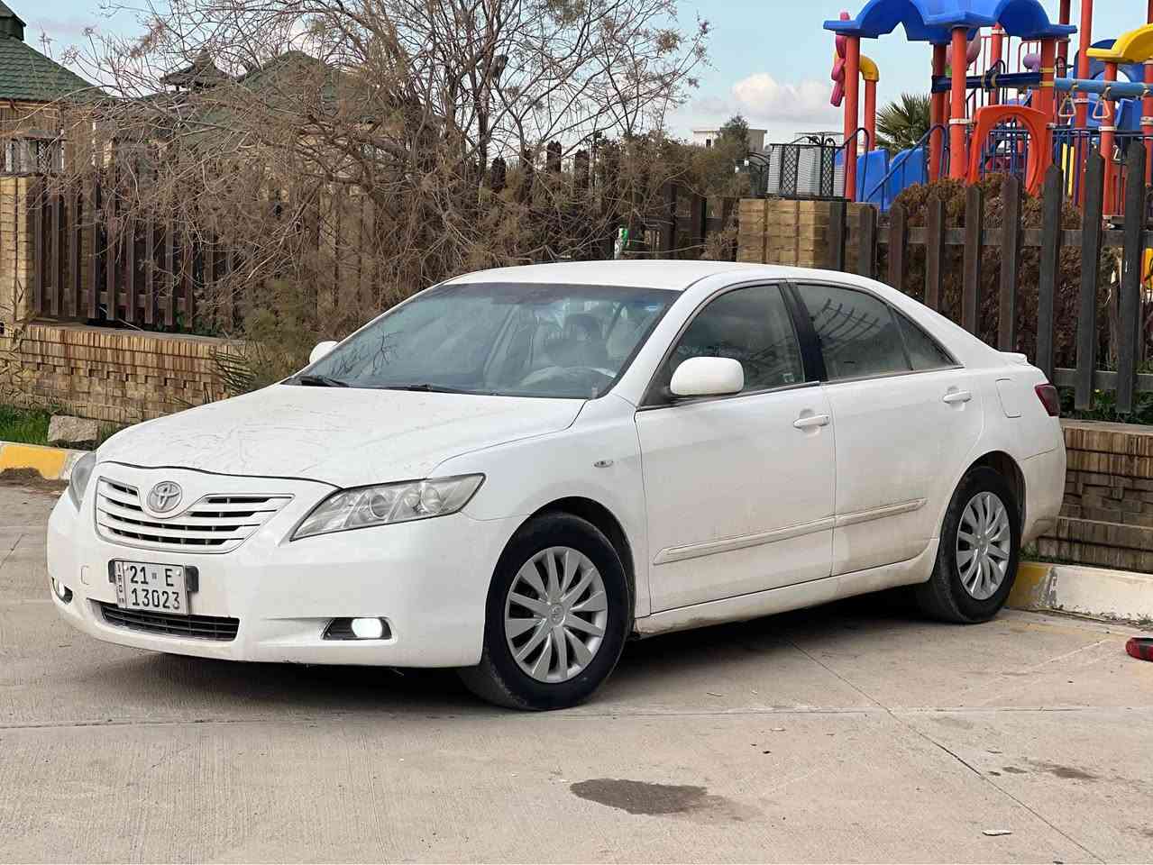 Camry 2009 GL

خه‌لیجی 

سه‌یاره‌كه‌ ته‌كسی مه‌طار دبی بووه‌ عام بویاخه‌ له‌سه‌ر ساغی

گێرو مه‌كینه‌ی لوكم خستوته‌ سه‌ر كرانه‌وه‌و سه‌رفو بوخار به‌شه‌رت

به‌و شه‌رته‌ی كه‌ رونیش كه‌م نه‌كات

تازه‌ بویاخم كردوته‌وه‌و پولیش كراوه‌

تایه‌و ویلی تازه‌

پاتری تازه‌ گۆریومه‌

تاخم پیشو دوا به‌شه‌رت

شاصی به‌و شه‌رته‌ی نوكه‌ ده‌رزی پیوه‌ نه‌بی سه‌ره‌ ده‌بلیش هه‌مان شیوه لیدراو چاملخی سه‌كنی هه‌یه‌ پیشو پشتی كه‌پسه

ره‌قه‌م و سه‌نه‌وی كامل تازه‌یه‌ كوبونی به‌نزینی هه‌یه‌ وه‌كاله‌ی بانه‌وی خومه‌وه‌یه‌ ئه‌مرو كریت به‌یانی بوتی ته‌حویل ئه‌كه‌م سعری 97 وه‌ره‌قه‌و مه‌جال

*********** موشته‌ریت ته‌له‌فون بكه‌و له‌ خزمه‌تام

شوین كركوك

.....................

كامري 2009 خلیجي 

سیاره‌ سبوغ عام تكسي مطار دبي 

گیر و مكینه‌ شرط لا صرف لا بخار لا فتح 

پاتري و طایر جدید

سنویه‌ جدید 

وكاله‌ باسمي شرط تحویل 

كوبون بنزین بي كركوك, العراق

