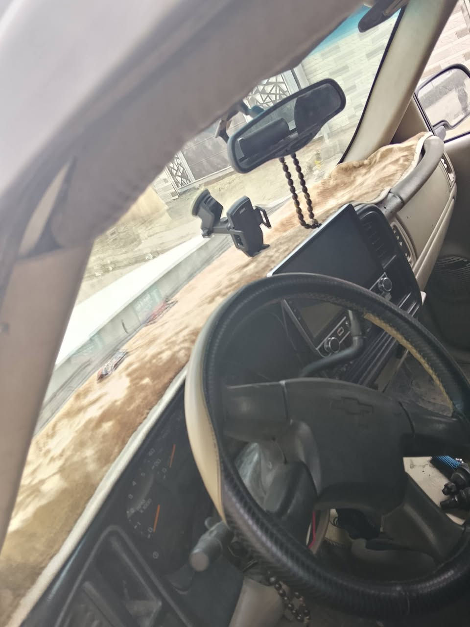 السلام عليكم سلفادور 2006 مال مزاد وزير الداخليه مزاد مال محافظه ديالى عنوان السياره الموصل اي استفسار على الخاص او اتصال على رقم الهاتف ***********
