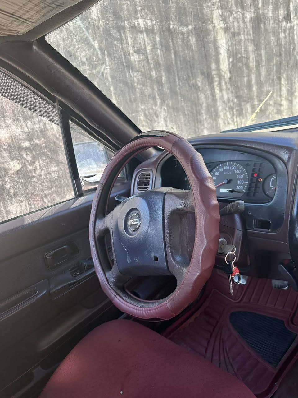 السلام عليكم
نيسان دبل 2003 رقم بغداد مصبوغه حزام
سعرها 70 بيها مجال بسيط
العنوان صلاح الدين
***********
