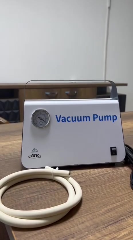 يتوفر لدى مكتب اروى الاجهزة و المستلزمات المختبرية 
       جهاز vacuum pump وهو جهاز مضخة تفريغ هوائي من شركة ATK

مميزاتهه ✨
حجمه صغير ومناسب للمختبرات 
تشغيله سهل 
ضوضاؤه قليلة مقارنة ببعض الأنواع 
يساعد على تسريع التجارب 
المساعدة في التبخير والتجفيف 
تشغيل بعض اجهزة التحليل المختبرية 
الترشيح بالتفريغ
 

🥰  للحجز و الاستفسار يرجى مراسلة الصفحة أو التواصل عبر الارقام التالية 
📱📲المبيعات المركز الراىسي 
📱Mobile . ***********
📲المبيعات 2 
      Mobile.***********
📲البحوث  
      Mobile. *********** 
📲الادارة 
      Mobile.***********
📲 الصيانة 
Mobile:***********

Instagram . arwa.united1
Telegram.@ARWAUnited87

maill.arwaunited@gmail.com
😍وتس اب للشرح عن اليه العمل  
https://whatsapp.com/channel/0029Vaojbw2I1rckZThSd

😍تلي كرام لعرض كافه منتجاتنا 
https://t.me/arwa3u

📍فروعنا

 باب المعظم - مجاور كلية العلوم الطب

