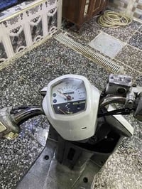 سلام وعليكم دراجه نوع ماكس بوليس  سرعه 120 دراجه مكينه مكفوله لاتنقيص ...