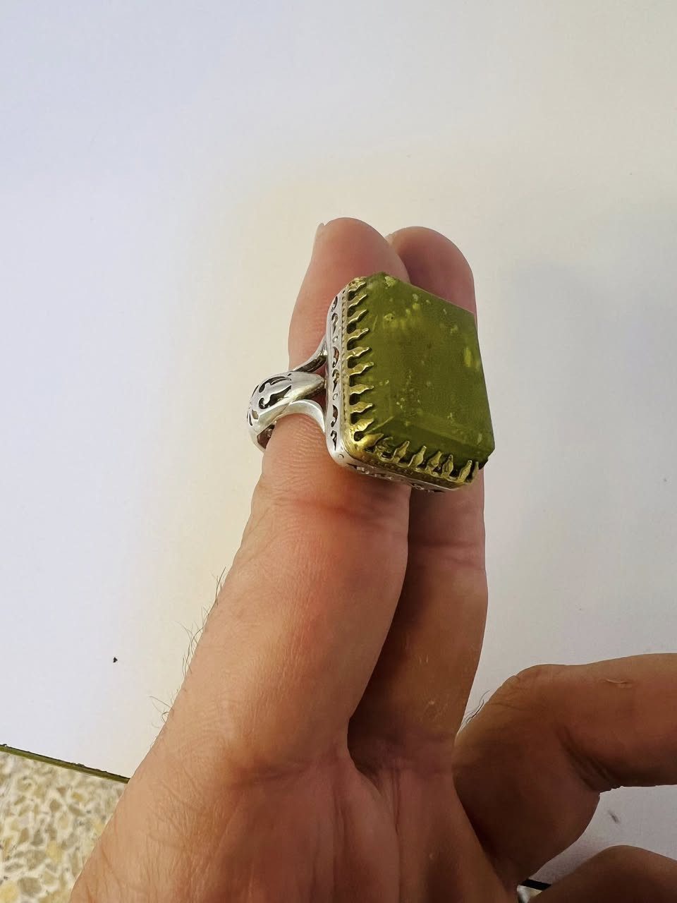 من نوادر ال يشم ذات صياغه ثقيله تحفه 130 قفله


**إذا كنت صاحب هذا الإعلان وتريد حذفه لأي سبب، رجاءا أرسل رسالة إلى الدعم الفني**