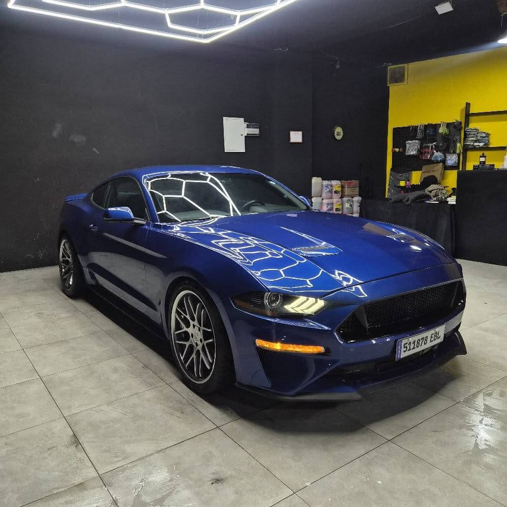 سلام عليكم 
٢٠١٨ موستانك اكوبوست ٤ سلندر مزود من امريكا
شوتة kn
صالنصات مشيموتو كامل 
داون بايب
راديترات cobb
كولر مشيموتو
دبلات رايسنك koni
اكسل رايسنك ٣.٧٣ قفل
بعد تزويدات هواي
ماشية ٨٢ الاف
السعر ١٤٥ و مجال بسيط
حادث جدا بسيط جاملغين طرف سايق و بوند كلير بدون حادث لا دواخل و لا ارباك كلها بشرط
مكانها سليمانية 
رقم موبايل *********** السليمانية, العراق
