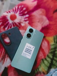 بوكو X7 برو • ١٢+٦ رام • ٥١٢ جيجا