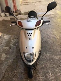 للبيع….فقط ماطور شحن خام لون سلفر 🔘 دبل سكريته 🟰 قفل اكسن  هـ/07710561...