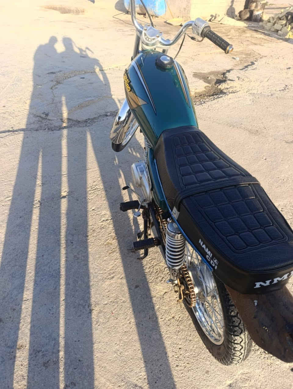 السلام عليكم دراجه للبيع تعمير 25نامه شلامجه  برغي مامفتوحه ولشاصي موديل 20تايكر اوراق اسكنر دراجه شلعه ومعدل وخير من الله نضيفه شوفت عينك السعر 550وبيه مجال


**إذا كنت صاحب هذا الإعلان وتريد حذفه لأي سبب، رجاءا أرسل رسالة إلى الدعم الفني**