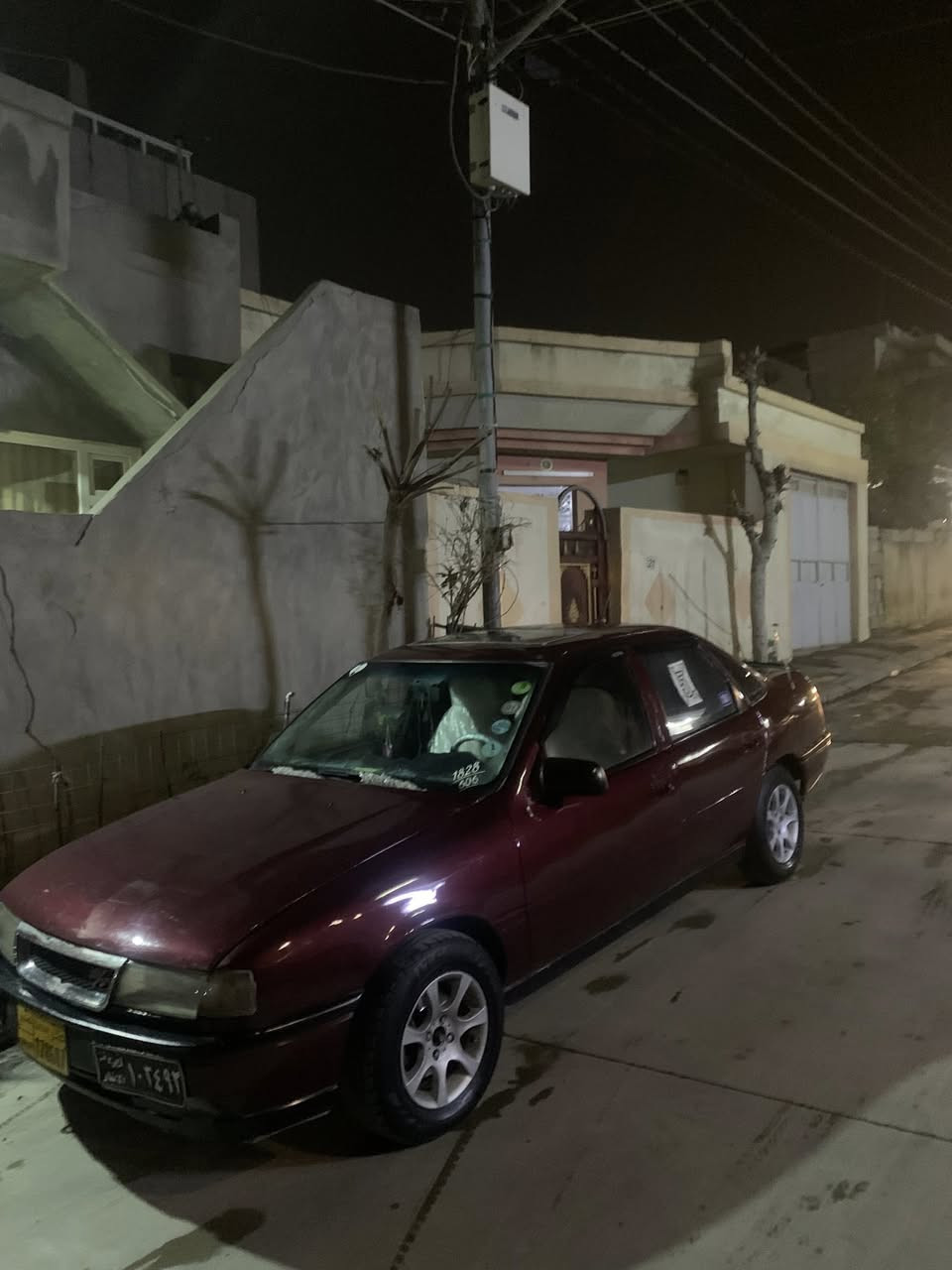 بەناوی خوای گەورە ئۆپڵ ١٩٩٢ مەکینە ٢٠ گێر عادی گێر ومەکینە بەشەرتی ١٠٠٠ فیتەر  پێشودوای کەپسە دوعمولێدراو ڕزیوی نییە سلەیت و گەرمی و فلجە و لەیت بەشەرت کامل کارەبای ئیش ئەکات سەیارەکە بەس ماشەلەی ئەوێت سەنەوی عەسلی لەگەلە بەشەرتی ئەوەلیات و موسوبراوە سەیارەکە بێمەسرەفە سعری ١٥ گەلە قفل قفل و کۆتای سلێمانیم *********** ڤایبەر وەتس ئاپی لەسەرە
