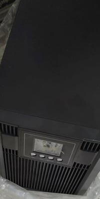 يو بي اس 3KVA • جديد • 6 بطاريات 12V/9AH