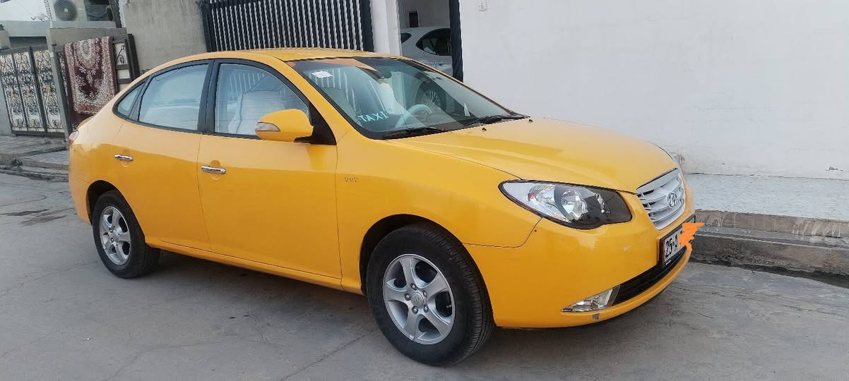 للبيع افانتي 2010 خليجي  105
رقم كركوك مشروع وطني لحد 2029 أرقام دولي 
ظرر بس بونيت مبدل بدون داخل وبي مكانين تصفية
كَير و محرك بشرط حجم ١٦ دكشن عالي
صدر امامي و خلفي جديد ٤ تايرات جديد 
تبريت تدفئة بشرط شغال دفتر بانزين
مواصفات سيارة.
شاشة زينون
حساس خلفي
تبريت لمس
كشنات تدفئة شغال
تحمات بل استيرن
شاشة و كامرة
شرط تحويل 
سعر 105.و مجال بصيط
***********
