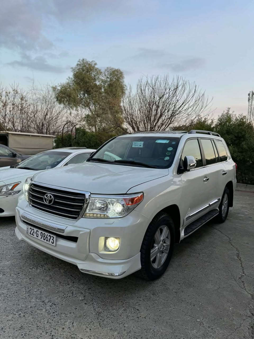 تويوتا لاندگرۆزر 2013 GXR  V6فول مواسفات 
بۆیاغ عام وەرگەراوە پێش و پشتی کەپس براوەی نیە
دوو بەسمەی بیلادی لەگەرە تاخم تایەی نوێیە
رەقەم و سەنەوی نوێیە مەکینەی نەکرایتەوە١٩٩هەزار رۆییە
سحری ٢٨٥$ مجال شوێن هەولێر
0️⃣7️⃣5️⃣0️⃣4️⃣9️⃣7️⃣9️⃣7️⃣0️⃣7️⃣ أربيل, العراق
