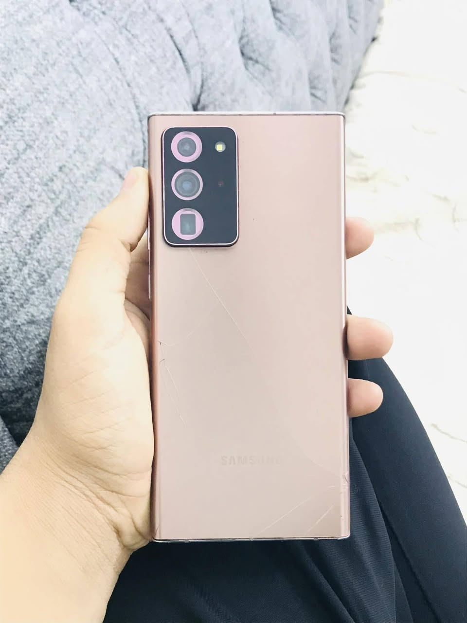 نوت 20 الترا 5جي شرق اوصط 256 دبل شريحه فقط ضهر مفطور يتبدل ب ١٠ وشاشه من الطرف جوه بيها صدعه اطي ضمان عليها سعر ٤٤٠ او مراوس


**إذا كنت صاحب هذا الإعلان وتريد حذفه لأي سبب، رجاءا أرسل رسالة إلى الدعم الفني**