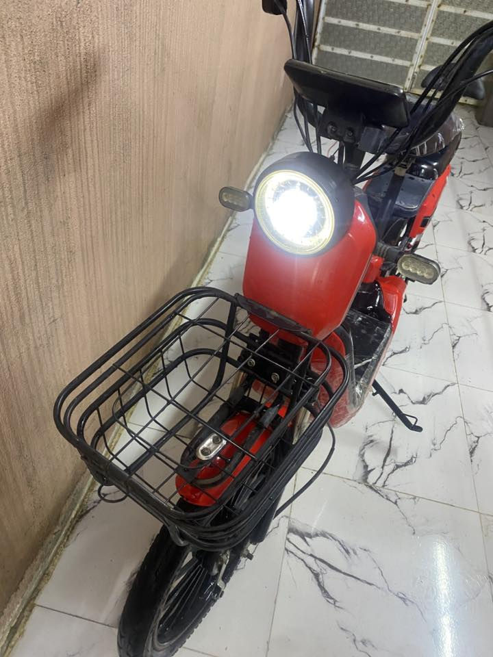 دراجة شحن 2024 5بطارية مابي اي عيب كلة شغال بطارية جدد السعر 225مكان كركوك للاستفسار رقم ***********
