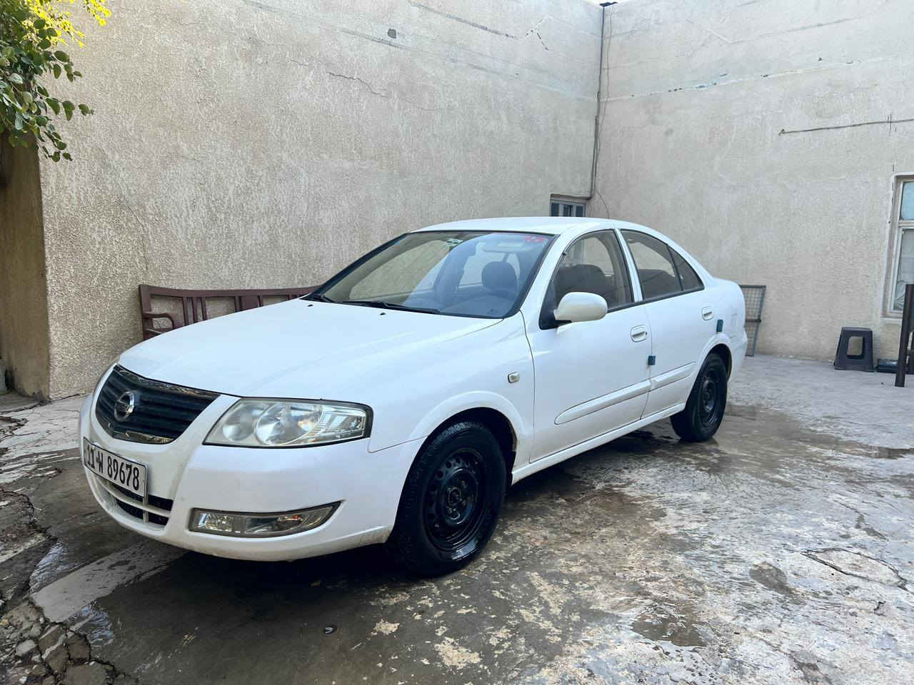 نيسان صني بدي كوري 2013 مكفولة كفالة عامة ماشية 111km بغداد حي الاعلام 
***********
