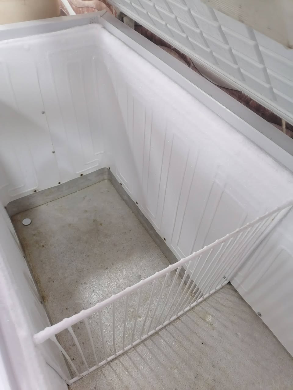 مجمده شغل اللبيع سعرا ١٠٠ بي مجال كركوك حي العروبه يم ملعب خومسي او وكف قديم حجم ١٦ قدم مبدل فرزر جوا مابي اي عيب شغال بل شرط ٧ايام ضمان
***********
***********
