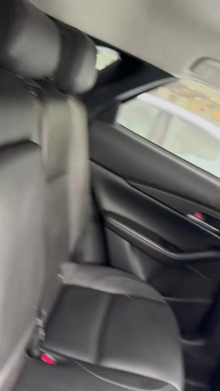 MAZDA CX30  2024 
مواسەفات سیلێکت سپۆرت 
بەصمە 
دەرگا بەصمە 
بریک بەصمە
 سیستمی auto hold
رادار ٣٦٠ پلە 
کوشن جلد 

شاشە 
سەیارەکە AWD 
٣ مۆدی لێخویرن 
مەکینەی 2.5L بێ تۆربۆ 
زۆر مواسافەتی تر …..
سەیارەکە ڕەقەم سلێمانیە 
هەموو شتێکی جایزە 
بۆیاخ، بەس بۆنید بۆیاخە ئێرباگ سیستم دانراوە 
31,000 mile

١٦٥ وەرەقەو مەجال

***********

