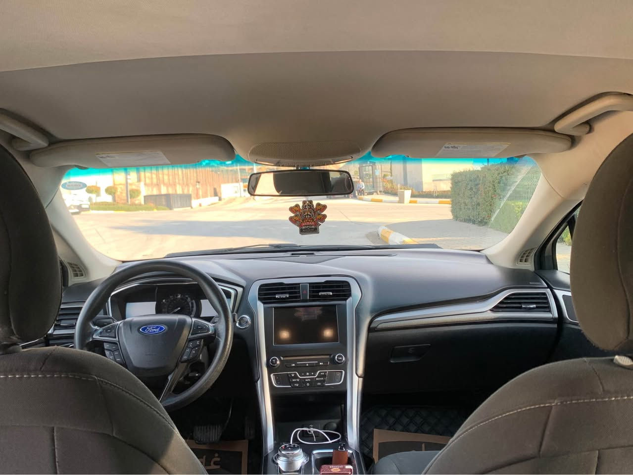 فۆرد ویوژن ٢٠١٧ مەکینە ٢.٥ مەرخوب 
تا بلێی پاکو جوانە  ٣ شاشەو شاشە گەورە گیر فۆلیۆم بریک بەسمەو کۆدی درگاو….. هتد
سەنەویو رەقەموو هموو شتیکی تا ٢٠٣٠ تازەیە  گیرو مەکینە و تەبریدو هەمووی بە شەرت 
٢ پارچە بۆیاخ دچەمەلەخ  بۆنیت  بی ناو  گرتن  
١٢٩$
*********** السليمانية, العراق
