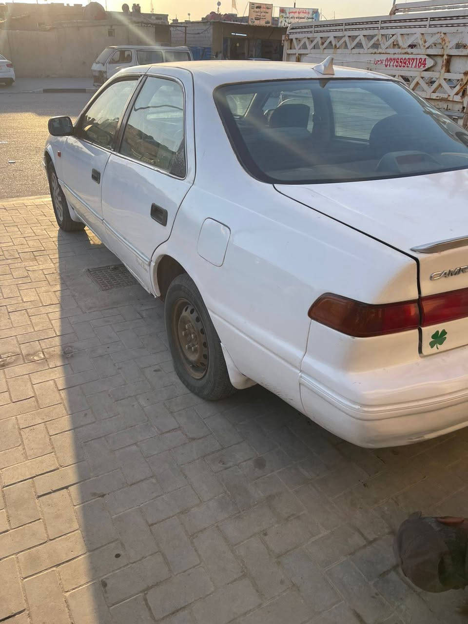 سلام عليكم سياره كامري خليجي موديل ٢٠٠٠ محرك ٤ سلندر أم الكف بيها خيط تبخير قليل وتبريد  تلج تدفه شغاله حداديه تمام كلش زينه كهربائيات على البلاد تخم تاير جديد مصبوغ مابيها اي ضربه سياره يسمي رقم انجليزي بصرة السنويه جديده مراوس أو بيع حسب القناعة السعر  ٦٠ العنوان بصرة حي الحسين رقم الهاتف *********** البصرة, العراق
