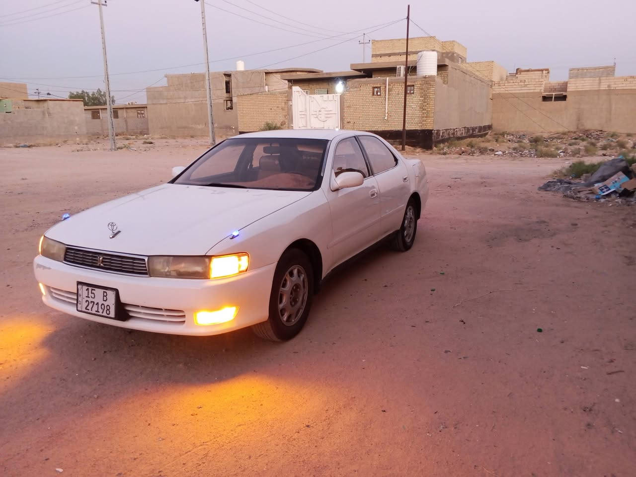 السلام عليكم كريستا للبيع موديل ١٩٩٤ رقم انجليزي السنوية مجددة ٢٠٣١ بأسمي السيارة مكفولة من العيب الشرعي تبريد شغال تخم تاير جديد سيارة جاهزة مامحتاج لها اي شيء السعر 70$ وبيها مجال المكان نجف ناحية الحيدرية للاستفسار ***********
