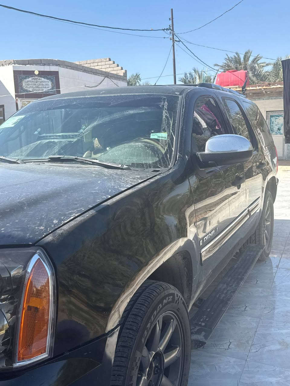 سلام عليكم سياره جيمسي جاهزة من كلشي نظيفة حلوه  سعر نتصل وبيك خير ودلل مكاني البصره
 رقم الهاتف ***********
