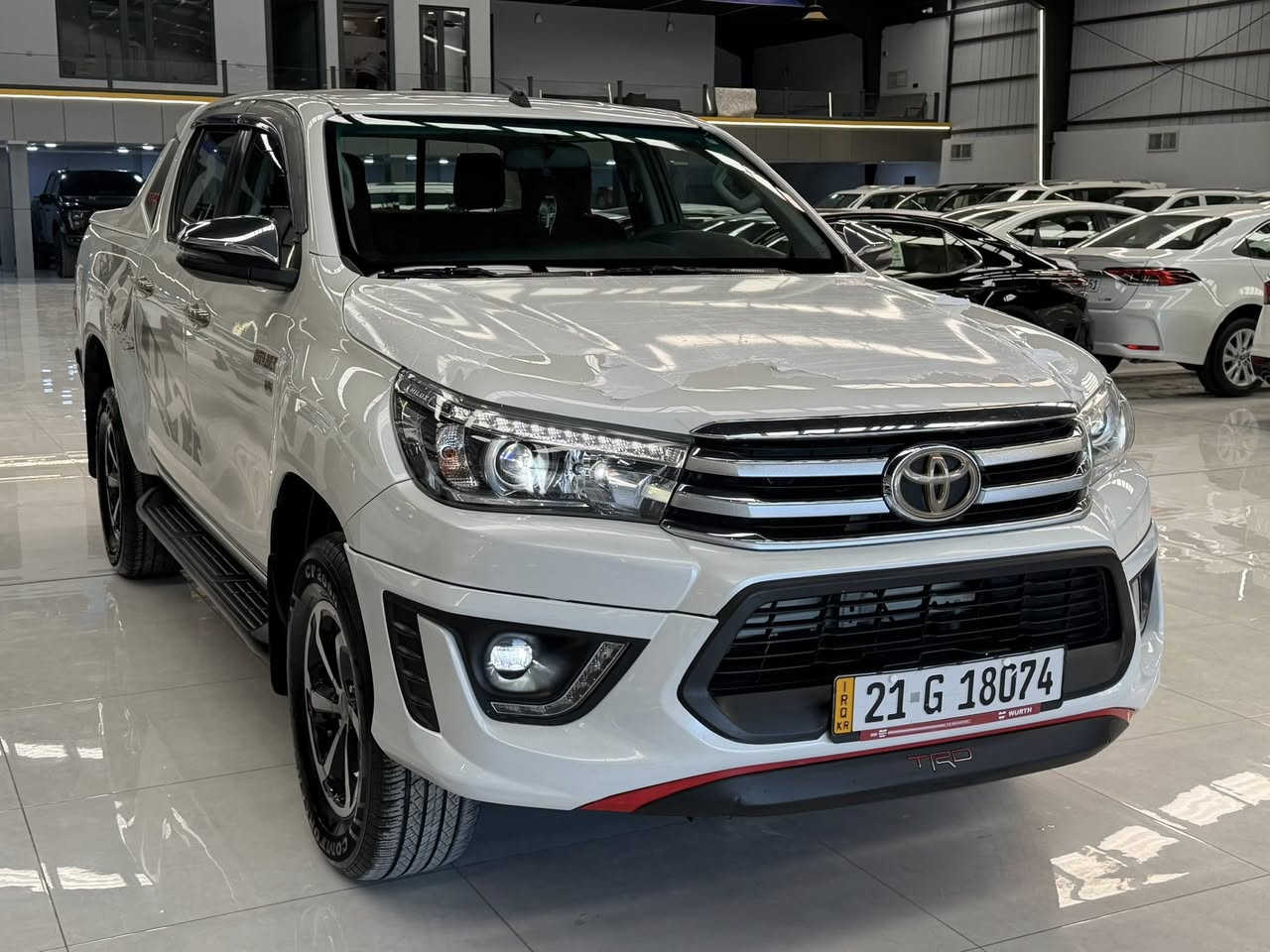 TRD 2020 V6
فول مواصفات سيد نهرو 
ماشي 150 الف حقيقي مكفول كفالة عامة
رقم السليمانية بشرط تحويل و غرامة
التايرات جديد سياره جديد مابي النقص
سعرها 327 بي مجال قليل
مكان قضاء كلار شارع المعارض
***********
