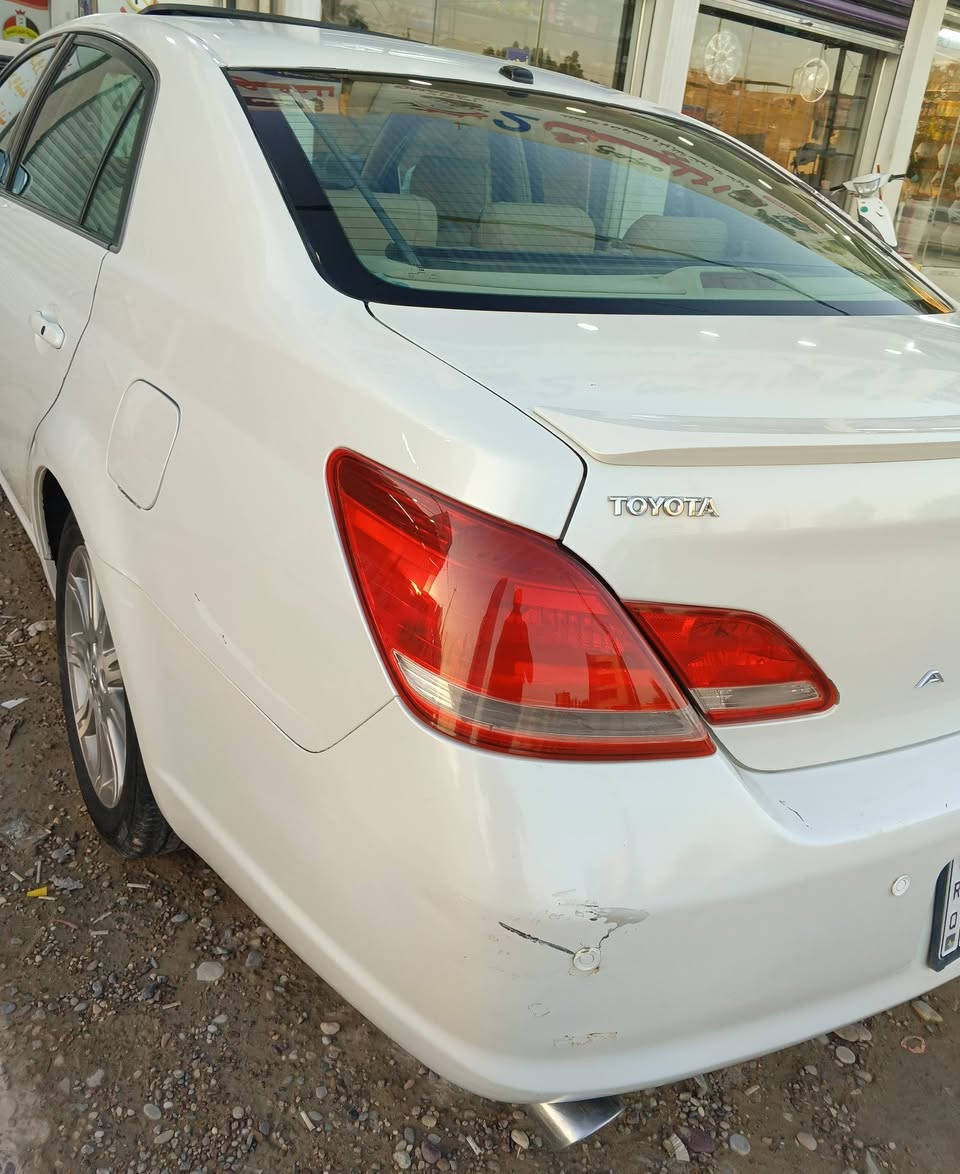 تويوتا افلون خليجيه فول لمتد 
رقم بغداد بسمي تحويل ثاني يوم
مكينه كير كهرباىيات دواخل كله مكفول سياره بيهه باب مصبوغ فقط موديل 2007 سعرهه 115
***********
