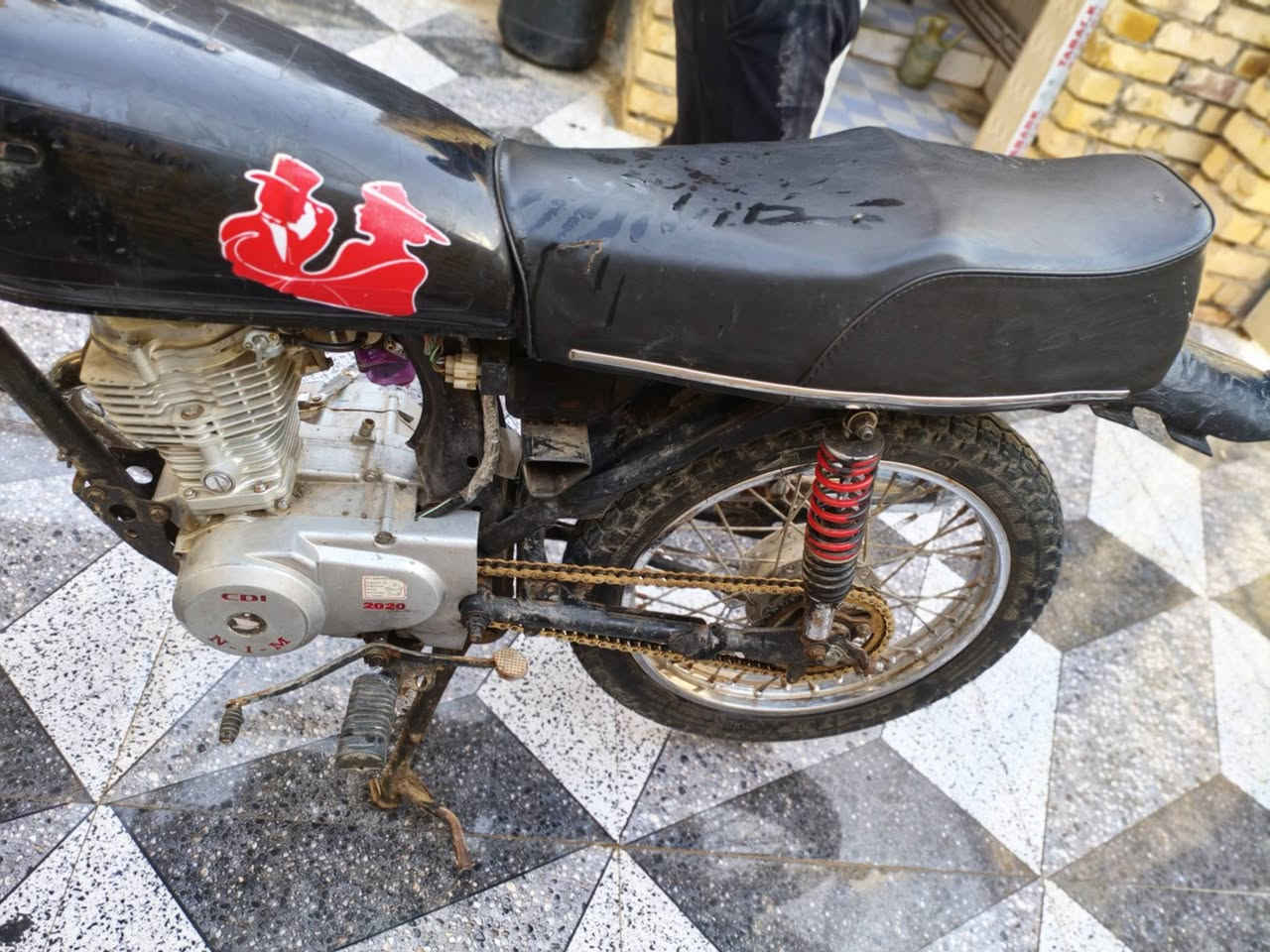 السلام عليكم دراجه ايراني كلك كلك كلك السعر ٢٧٠
سوك االشيوخ***********
