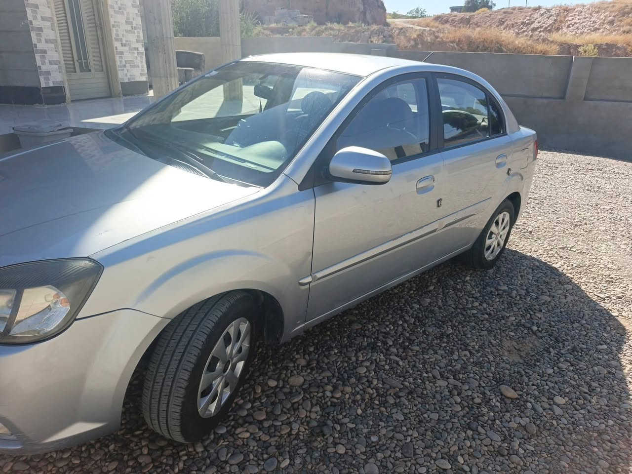 مكلف بلنشر للبيع كيا ريو مكصوص مامسجل كير محرك صدر تايرات تبريد تدفا كهربائيات كلها شرط سياره جاهزة 
كص جديدة مابيها اي نقص ***********
