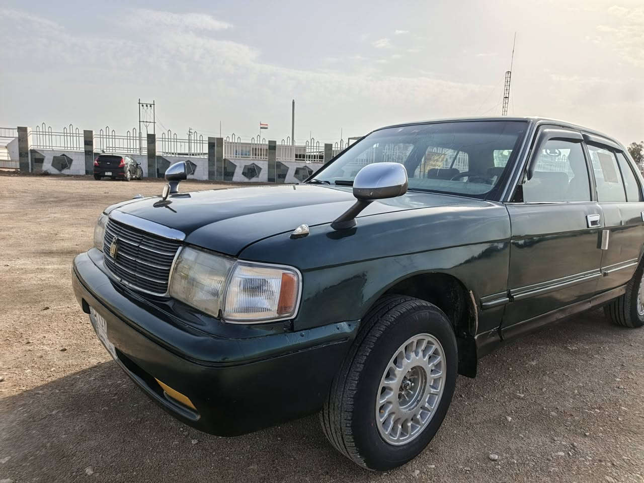 سلام عليكم عندي ارنب ايسر ابلادي مديل 1993 سياره جاهزه اوحلوه شرط تحويل كير محرك ثنين اونص جاهزات حداديه جديده كهربائية جاهزه مصبوغه جماليه دواخله حلوه سياره  سعر 43 اوبيه مجال العنوان ناصريه مركز ***********  غير متواجد على الفيس
