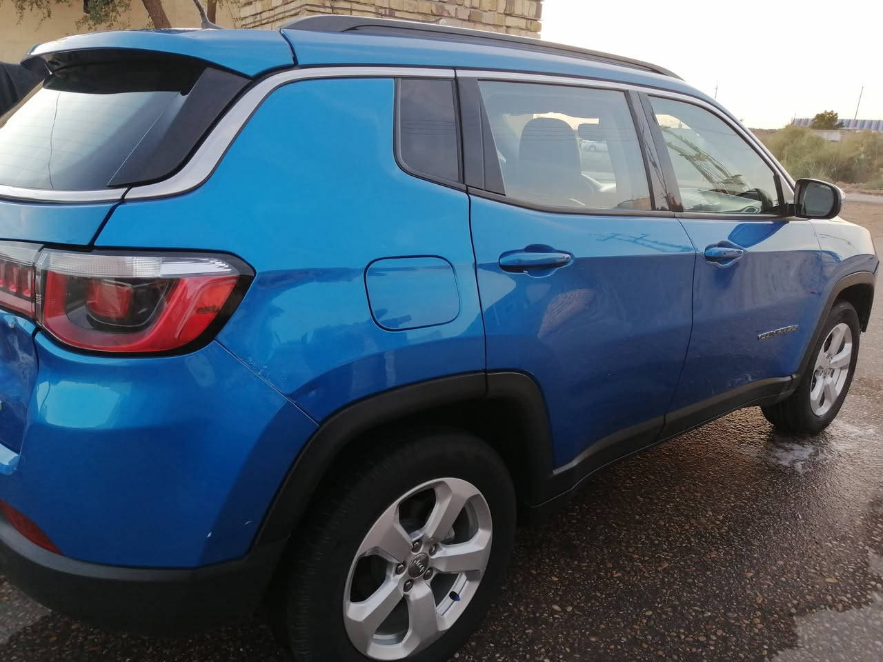 السلام عليكم جيب كومباس للبيع 2018 التفاصيل ***********
