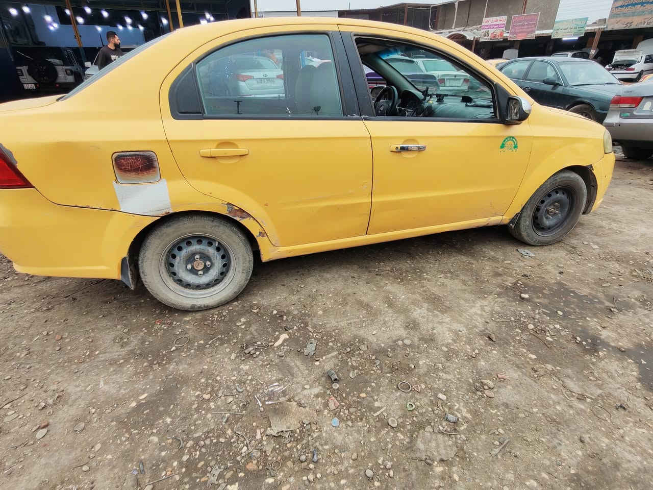 افيو 2009
امريكي مسكر 1600
رقم بغداد باسمي 
تبريد شغال
كير ومحرك جديد 
حدادية مكفولة 
فراش الكاعية جديده
السيارة كاملة وجاهزة
مكان السيارة بابل قرب مول اهل الخير 
***********
