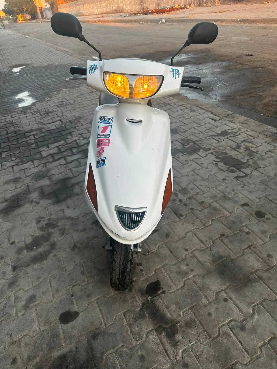فراشه كرستال دراجه كفاله عامه شرط افحص وين ميعجبك اي فيتر نقص برغي مابيه فقط الهوون مايشتغل مكاني محموديه سعر 450 وبيه مجال بسيط 
*********** بي وات ساب
