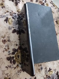 تكنو كامون 40 برو • طخة بالأسفل • زر باور واكع