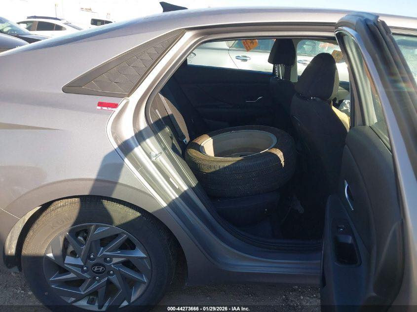 بلاش بلاش النجوم للمزادات  الامريكية
هونداي الانترا موديل 2024 ماشيه الف واحد فقط واصل ميناء ام قصر او ميناء جبل علي الامارات او ميناء العقبة السعر 75 ورقه فقط شامل جميع المصاريف تستلم كامل  ودفع نص المبلغ فقط وباقي المبلغ حين وصول السياره الاستفسار  ***********
