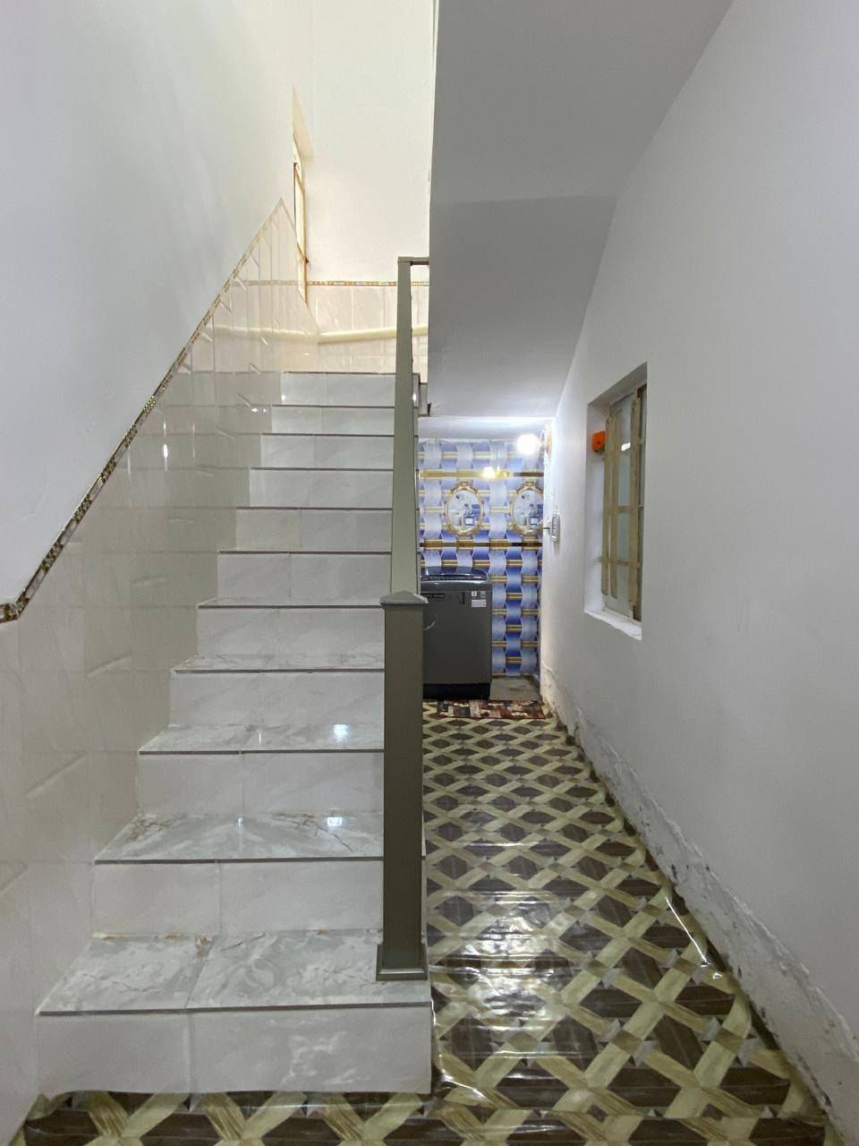 دار للبيع التأميم ٨اشباط قرب الخزرجي
طابو صرف تحويل بصف الركن
المساحة ١٥٠م 
طابقين 
الطابق الأول
استقبال ومطبخ وصاله وغرفه نوم صحيات داخليه وخارجية
الطابق الثاني ٣غرف نوم
السعر ١٠٠مليون قابل للتفاوض 
للاستفسار التواصل مكتب الجامعة التأميم ٣٠تموز الشارع العام الرئيسي نهاية الصعده على اليمين
*********** ابو سعد
***********
***********
