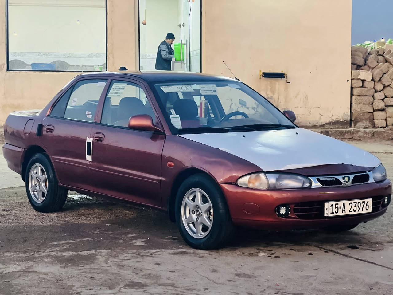 سلام عليكم للبيع بروتون موديل 2004 كير/محرك/صدر/تايرات/باتري/كهربائيات/كلهن شرط سياره حلوه وجاهزه ومال جناي ماتريد مصرف نضيفه السياره بدون صبغ داخلها نضيف رقم دولي سنويه جديده تحويل مباشر شرط التحويل والغرامات مكان السياره صلاح الدين تكريت السعر 46 وبيها مجال رقم الهاتف للأستفسار ***********
