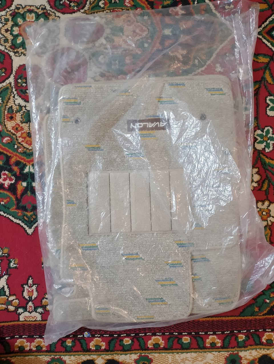 ارضيات افلون 2012 بلاديات مامستخدمات سعر خاص


**إذا كنت صاحب هذا الإعلان وتريد حذفه لأي سبب، رجاءا أرسل رسالة إلى الدعم الفني**