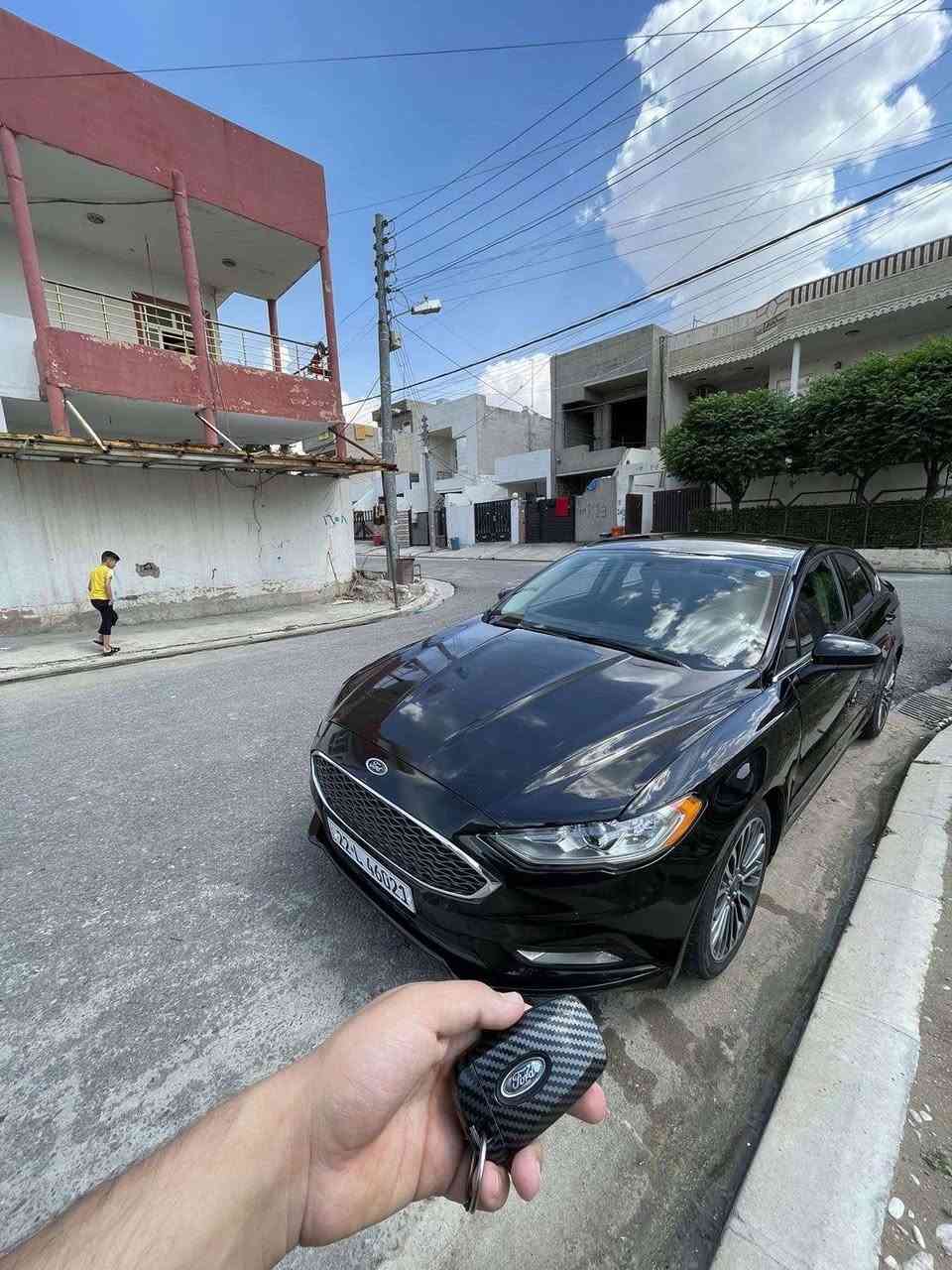السلام علیکم
فورد فیوژن مودیل ٢٠١٧ رەنگی ڕەش مەکینە ٢.٥ مواصفاتی SE 2.5

گێر و مەکینەی نەکراوەتەوە و ئێرباگ و ناو سەیارەکە بە گشتی وەک خۆی ماوەتەوە

تەنها بۆنیت  بۆیاخە بێ ناوگرتن بێ ئەرباگ

سەنەوی تازەیە بەناوی خۆمەوەیە

تایە و باتری و سەیارەکە زۆۆر تازەو و توند و تۆلە و یەک دینار مەسرەفی تیانیە

مانگێک کەمترە رۆنی گێڕ و مەکینەم بۆ گۆریوە

نرخی ١٢٧ $

***********
